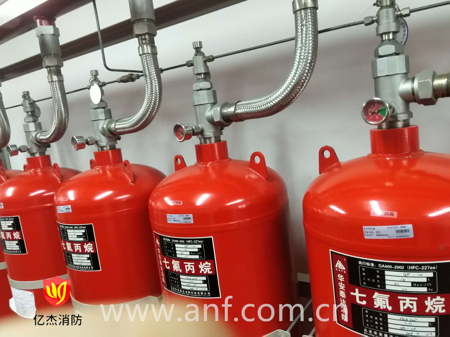 氣體滅火防護區(qū)| 空氣(氧氣)呼吸器的配置要求！誤區(qū)分解！