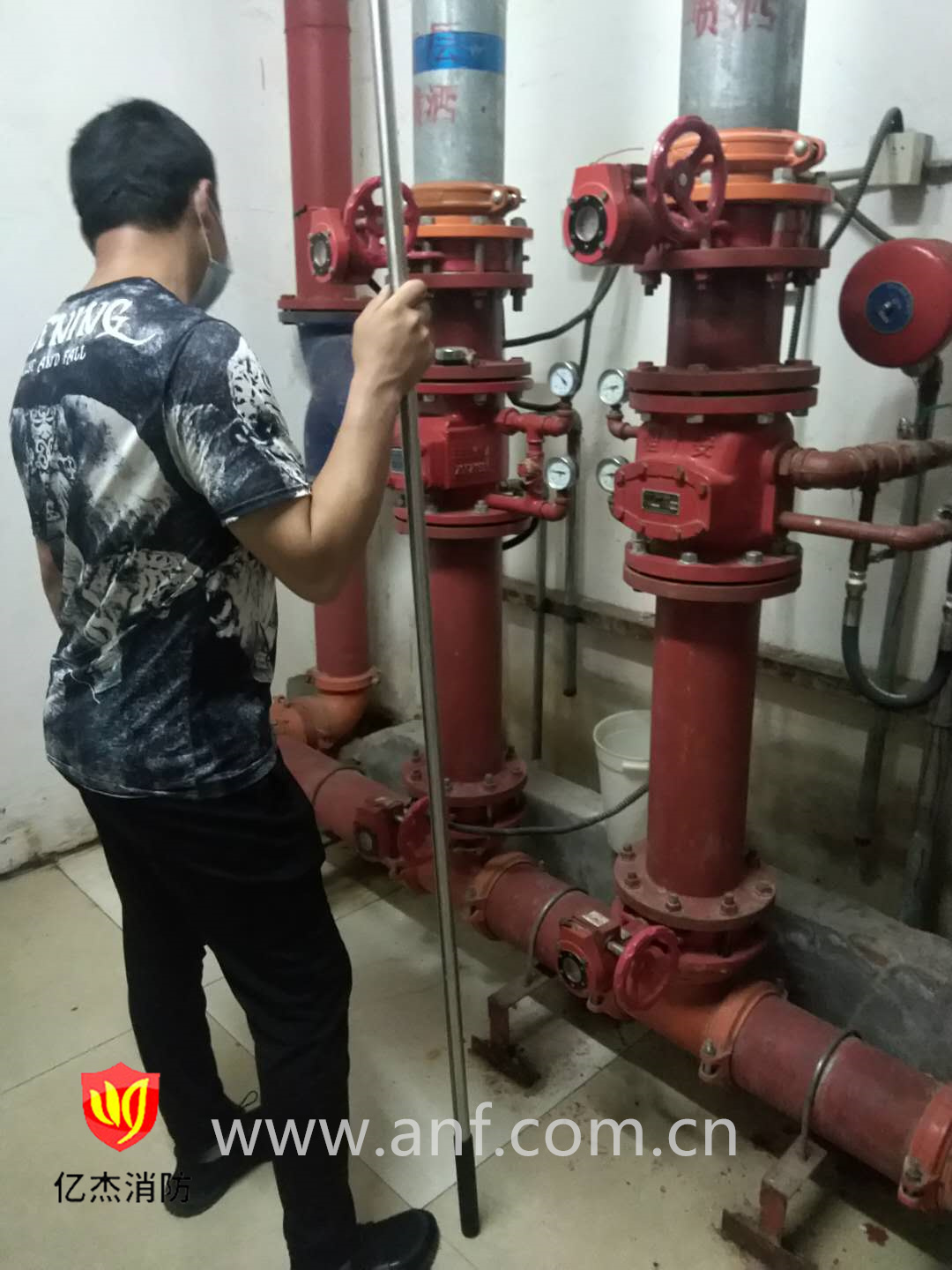 氣體滅火系統(tǒng)常見構氣體滅火系統(tǒng)常見構件及其作用！